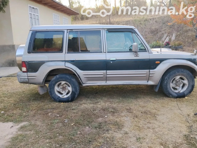 Hyundai Galloper