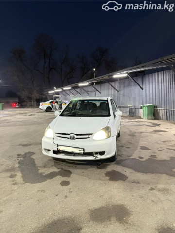 Toyota Platz