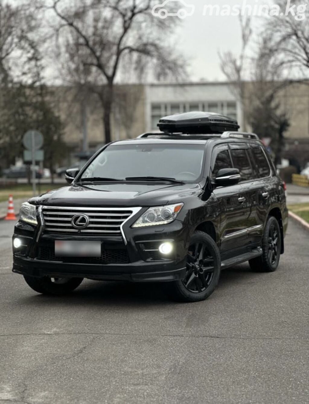 Lexus LX