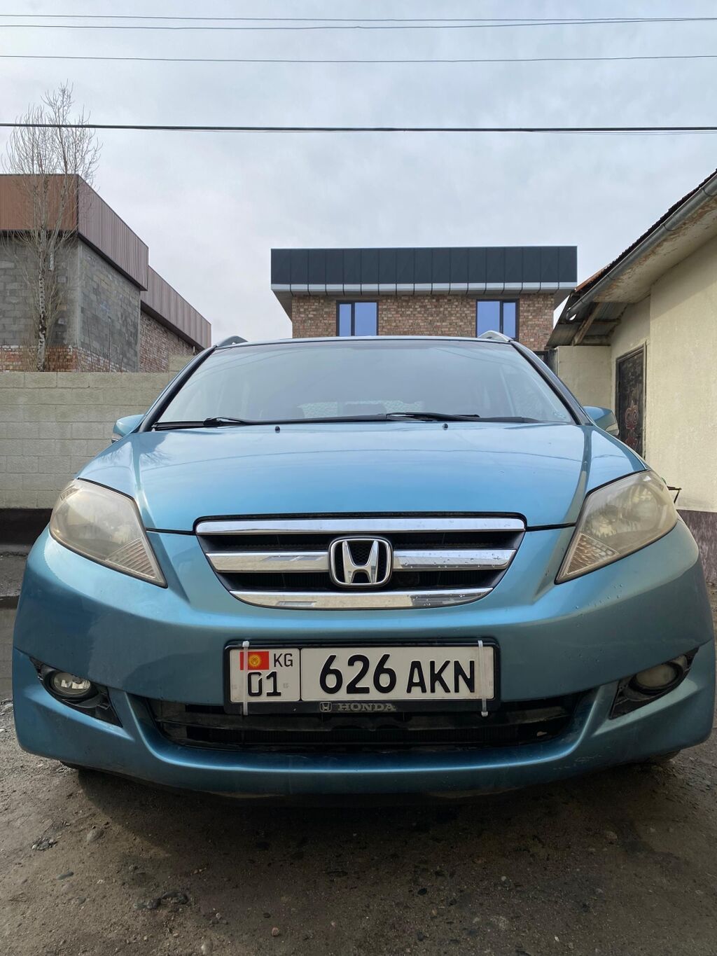 Honda FR-V