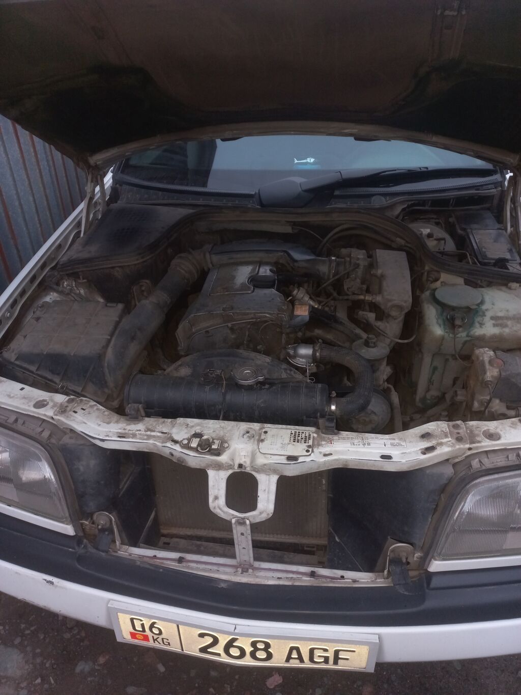 Продаётся легковой автомобиль (седан). Основные характеристики