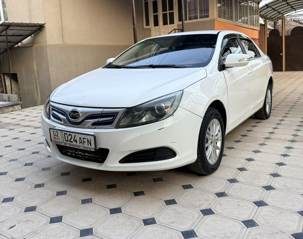 BYD F3