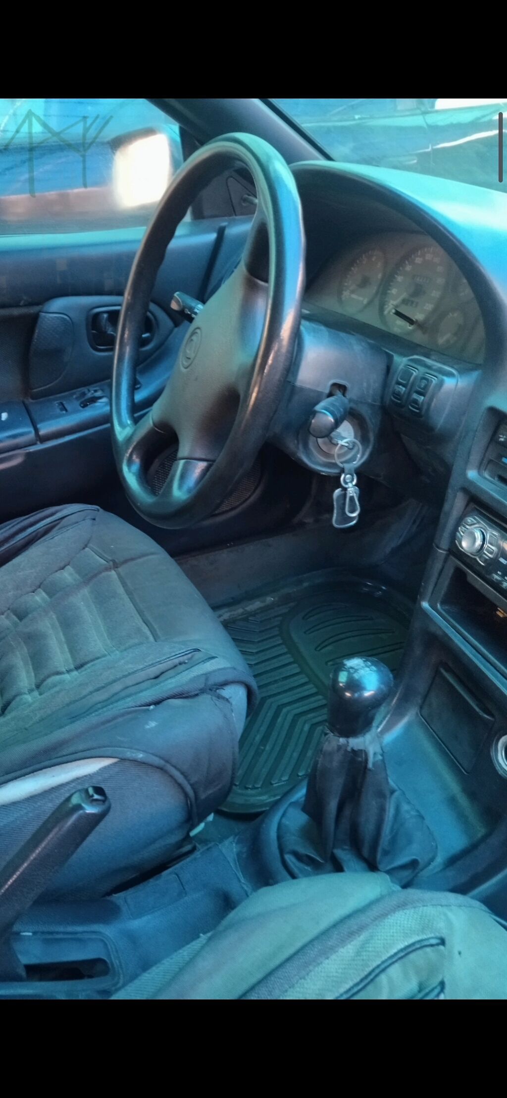 Mazda 323