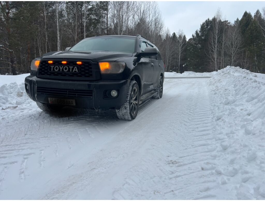 Toyota Sequoia