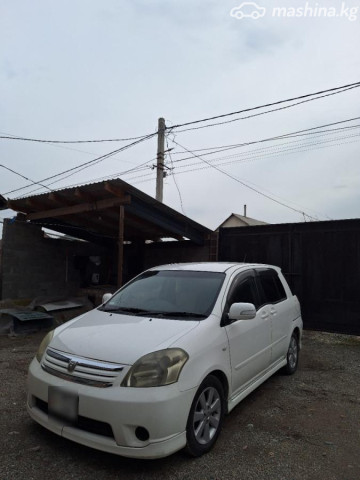 Toyota Raum