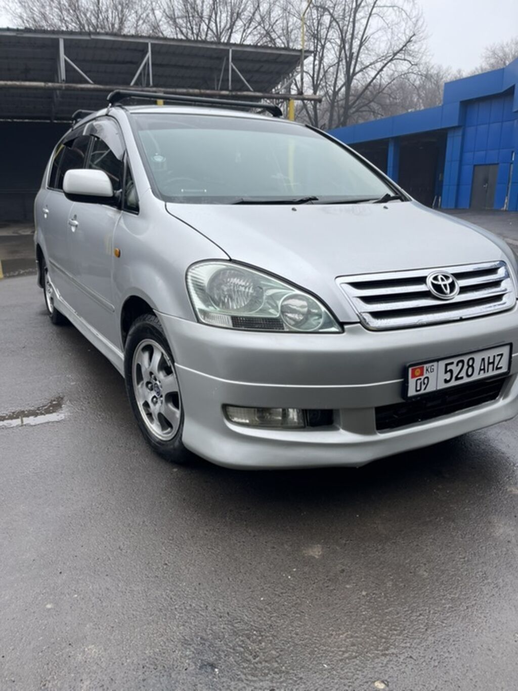 Toyota Ipsum