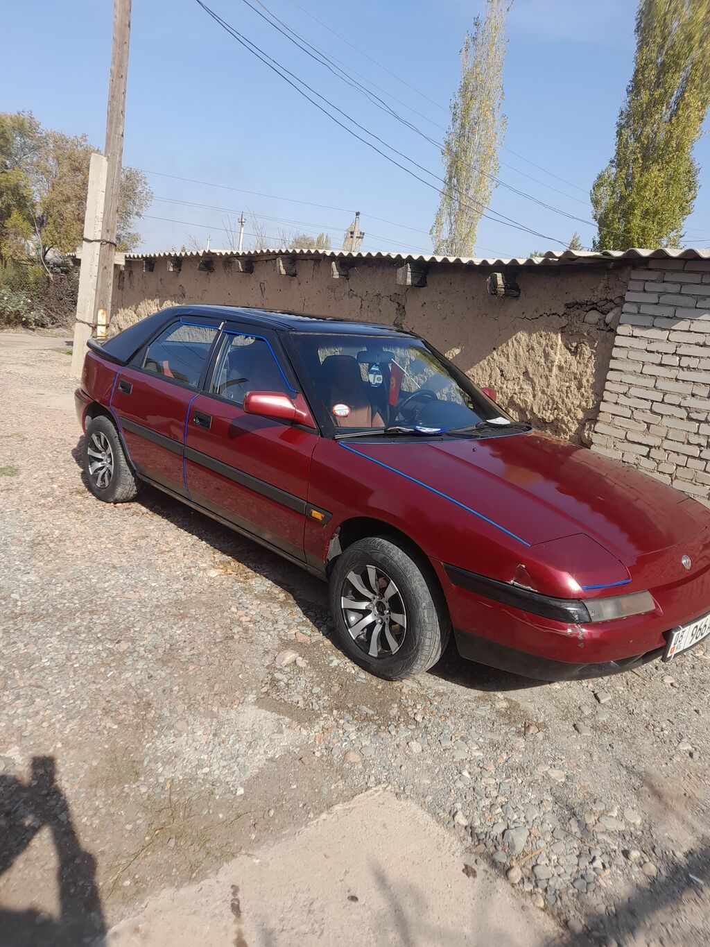 Mazda 323