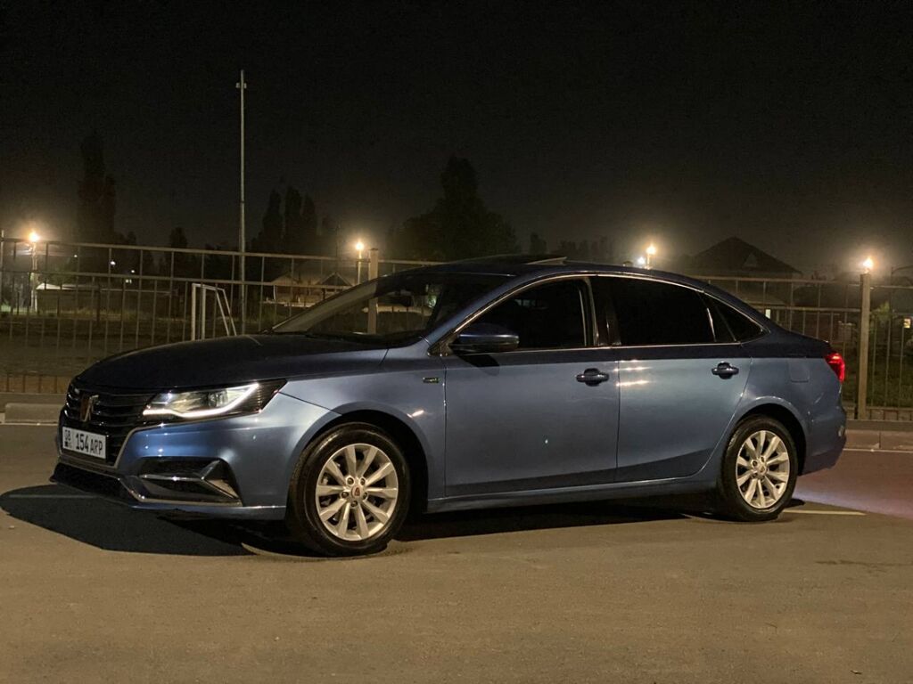 Roewe Ei6