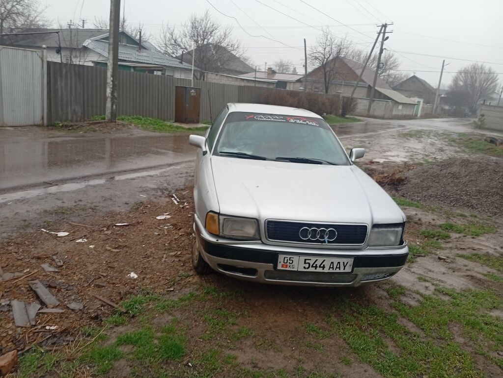 Audi 80