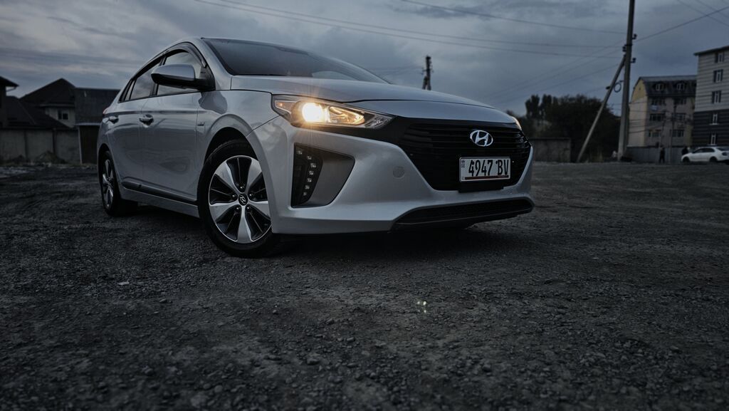 Hyundai Ioniq