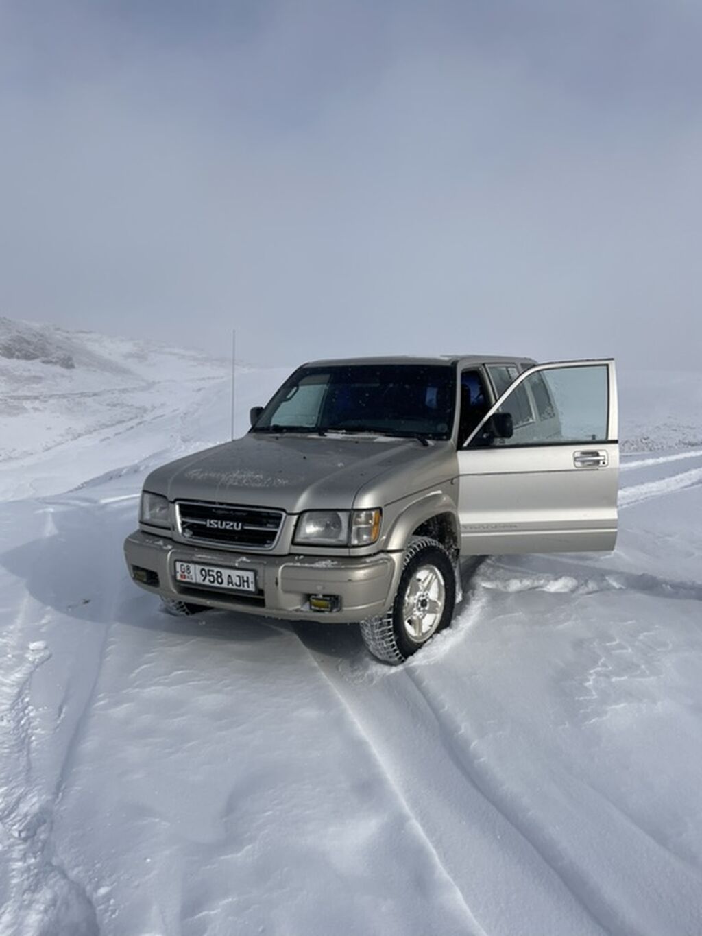 Isuzu Trooper