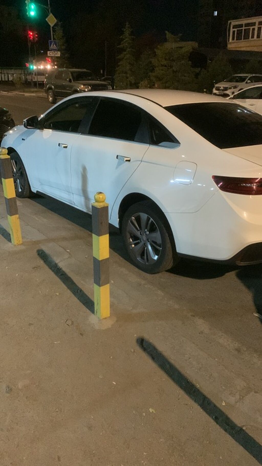Geely Emgrand EC7