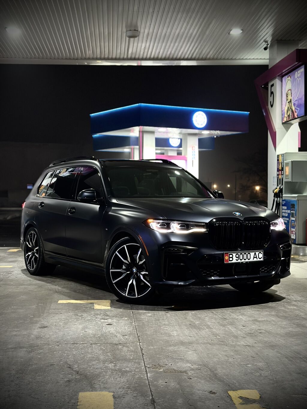BMW X7