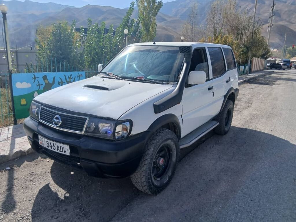 Nissan Terrano II