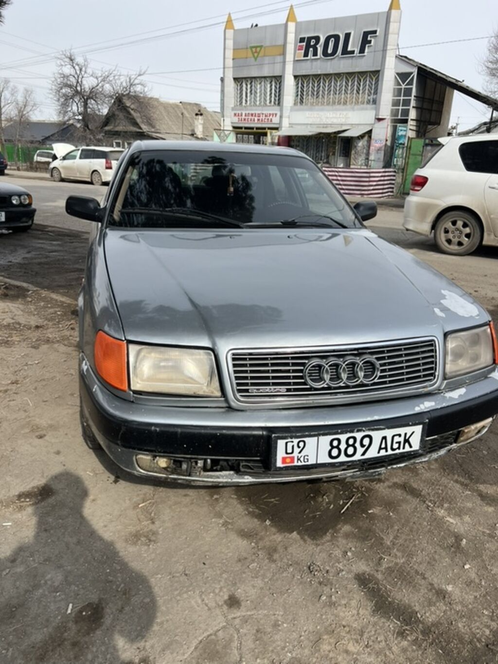 Audi 100