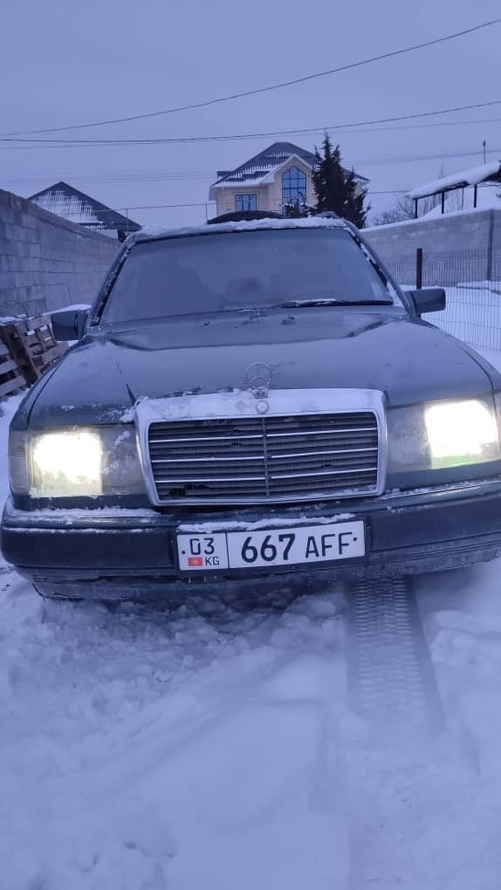 Mercedes-Benz W124