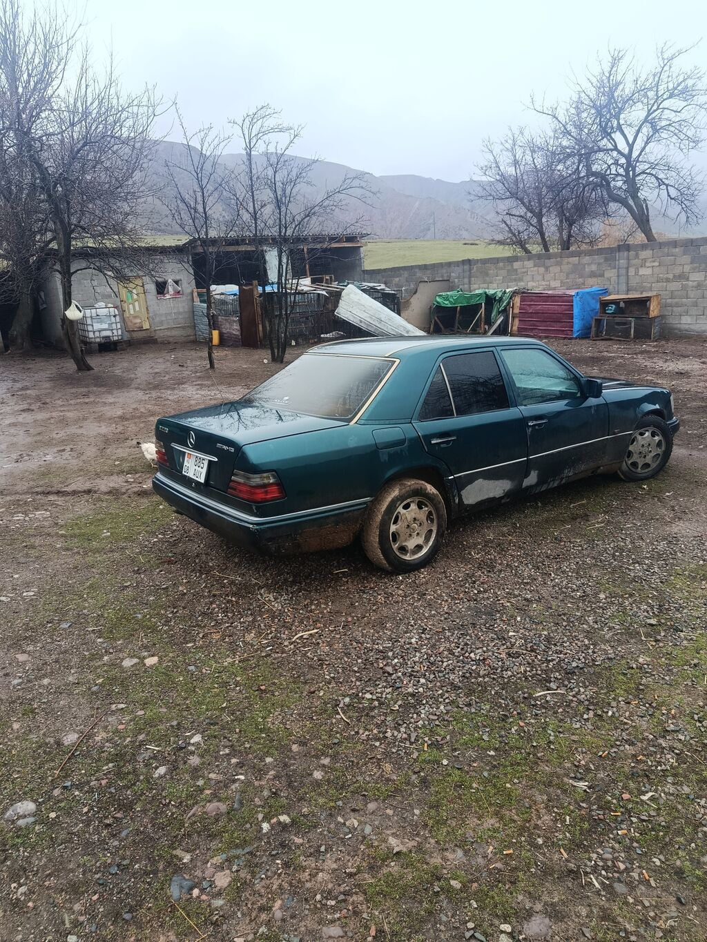 Mercedes-Benz W124