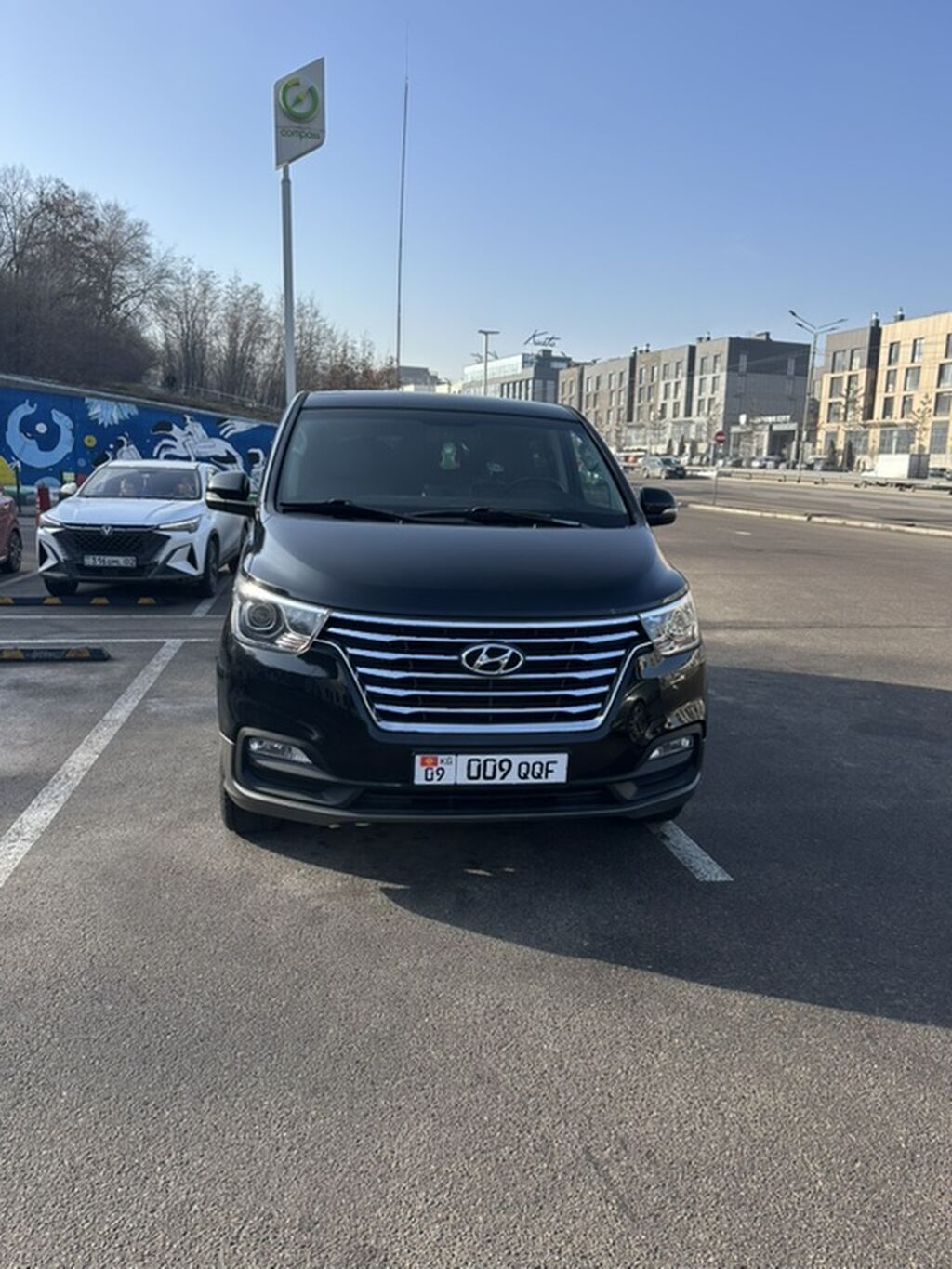 Hyundai Grand Starex