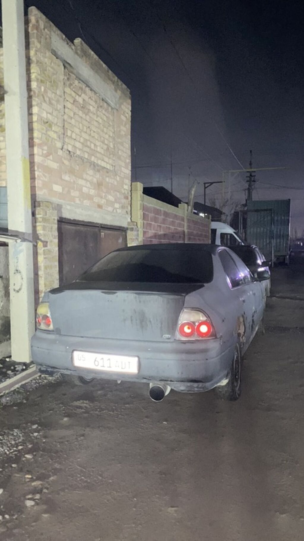 Хонда Акорд 1994 года Объем 1.8 на механике Очень срочно Мотор