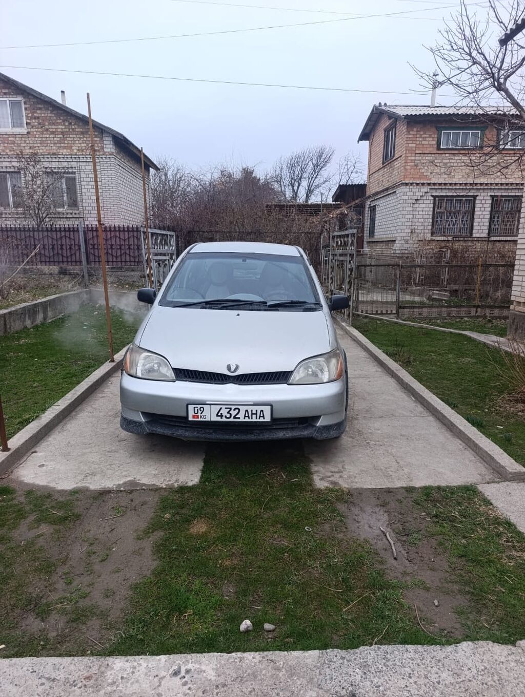 Toyota Echo