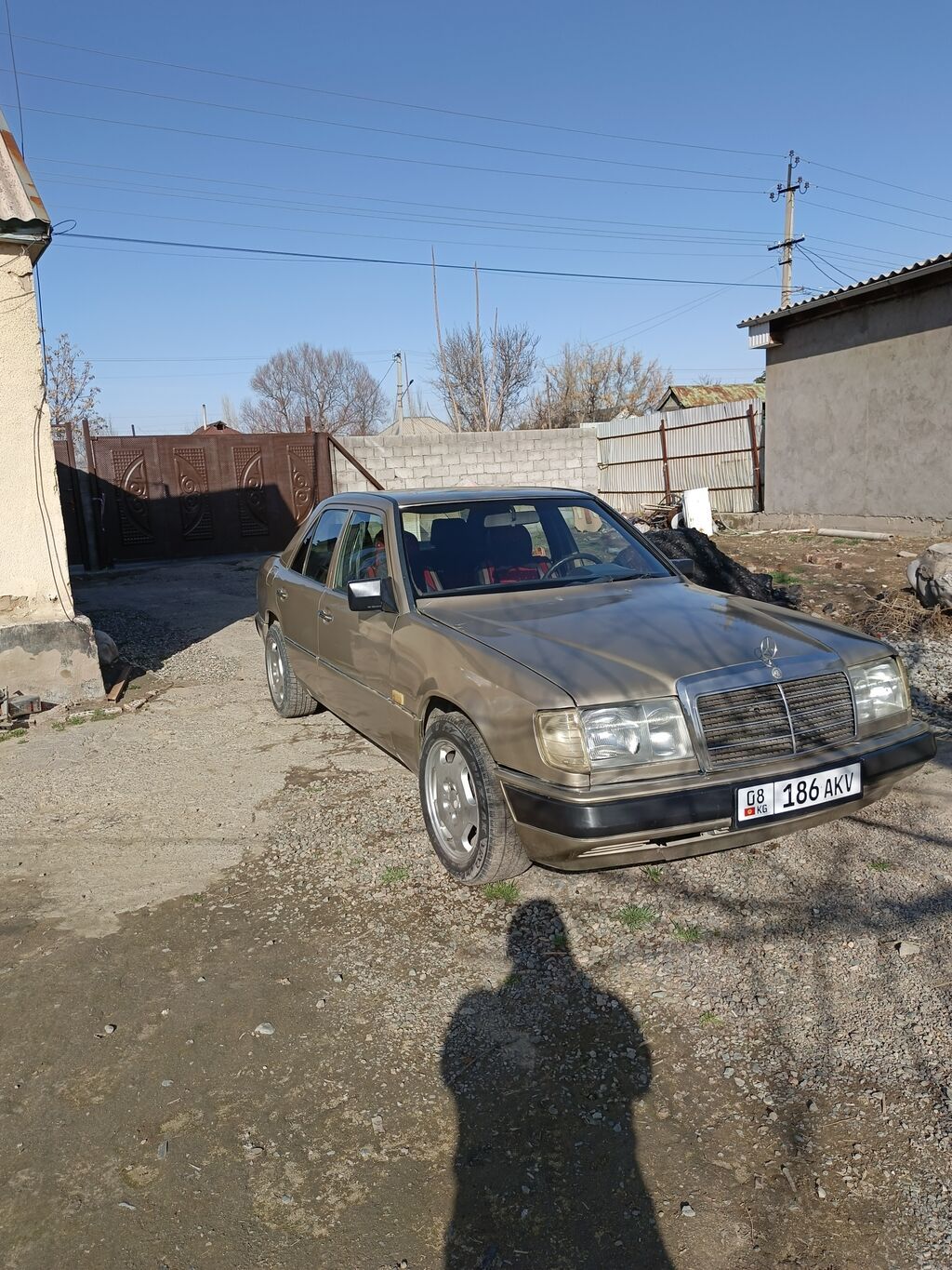 Mercedes-Benz W124