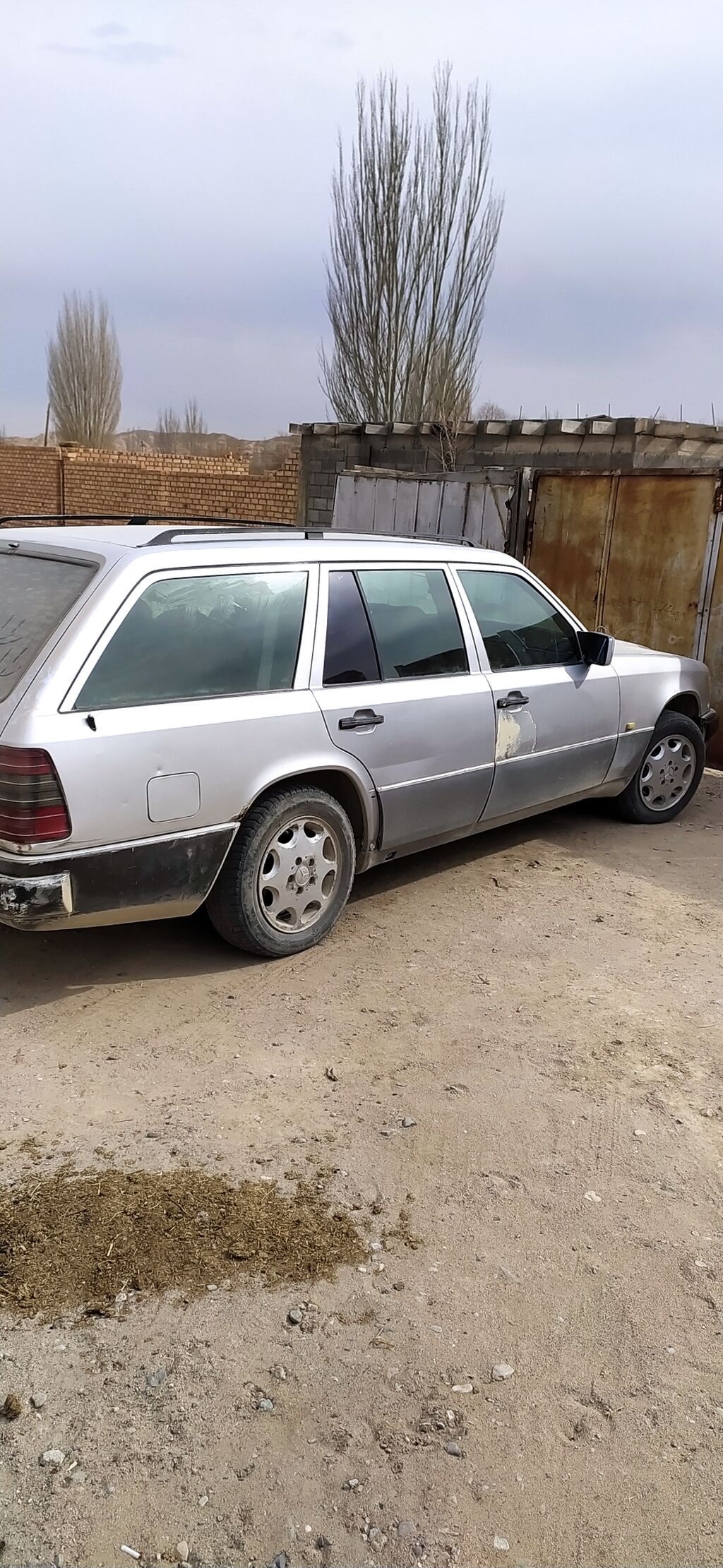 Mercedes-Benz W124