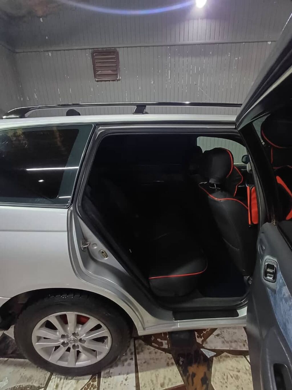 Toyota Caldina