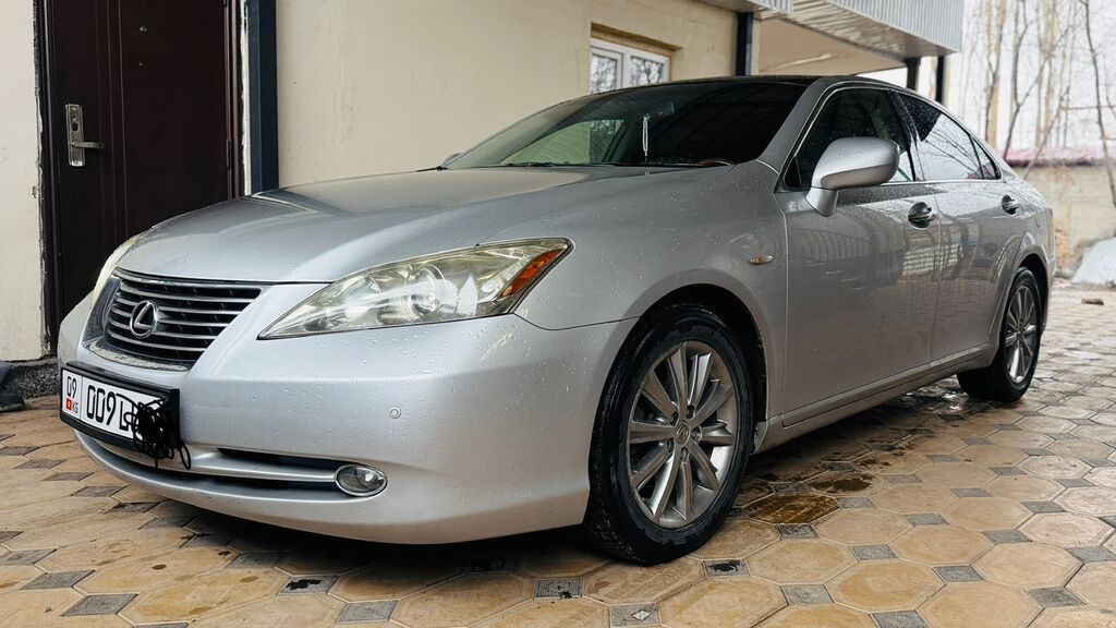 Lexus ES