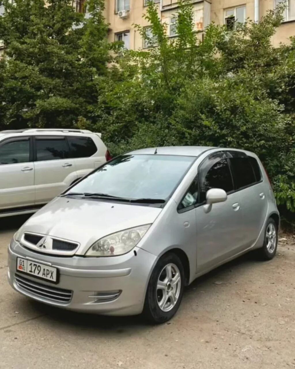 Mitsubishi Colt