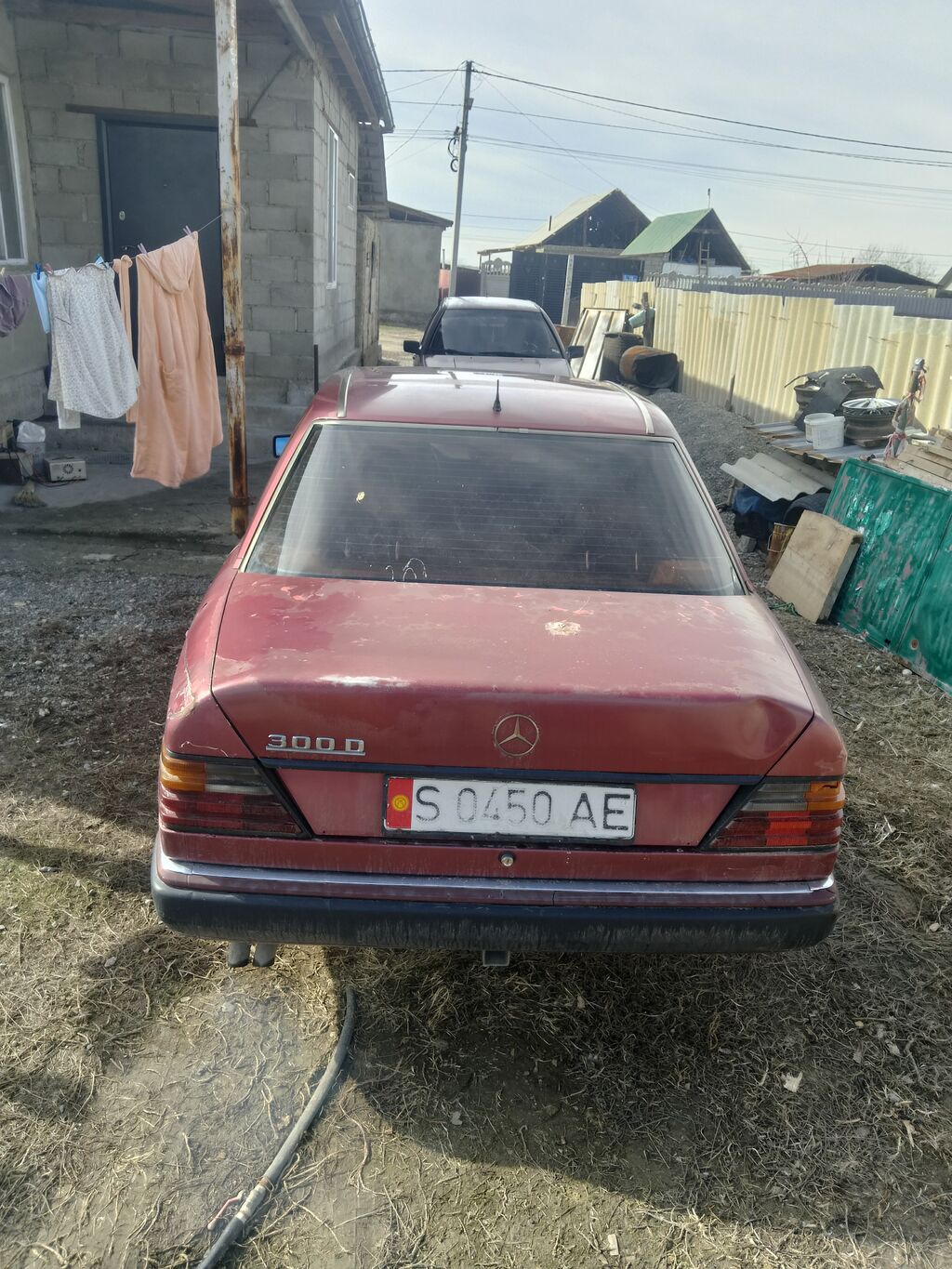Mercedes-Benz W124