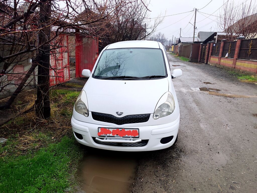 Toyota Funcargo