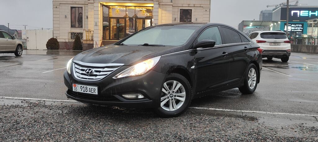 Hyundai Sonata