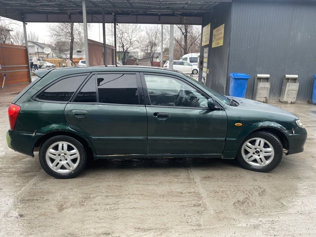 Mazda 323