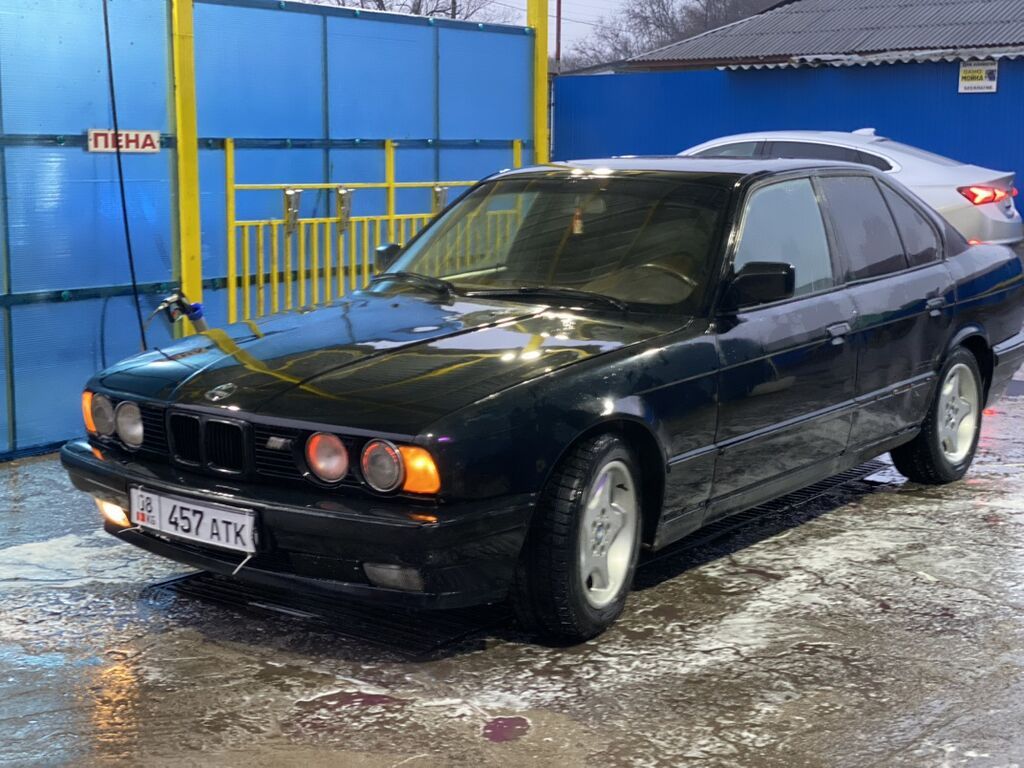 BMW 525