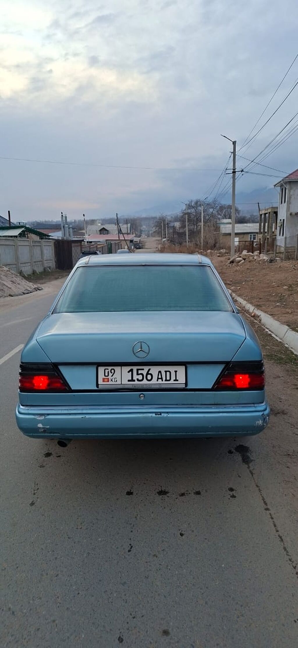 Mercedes-Benz W124