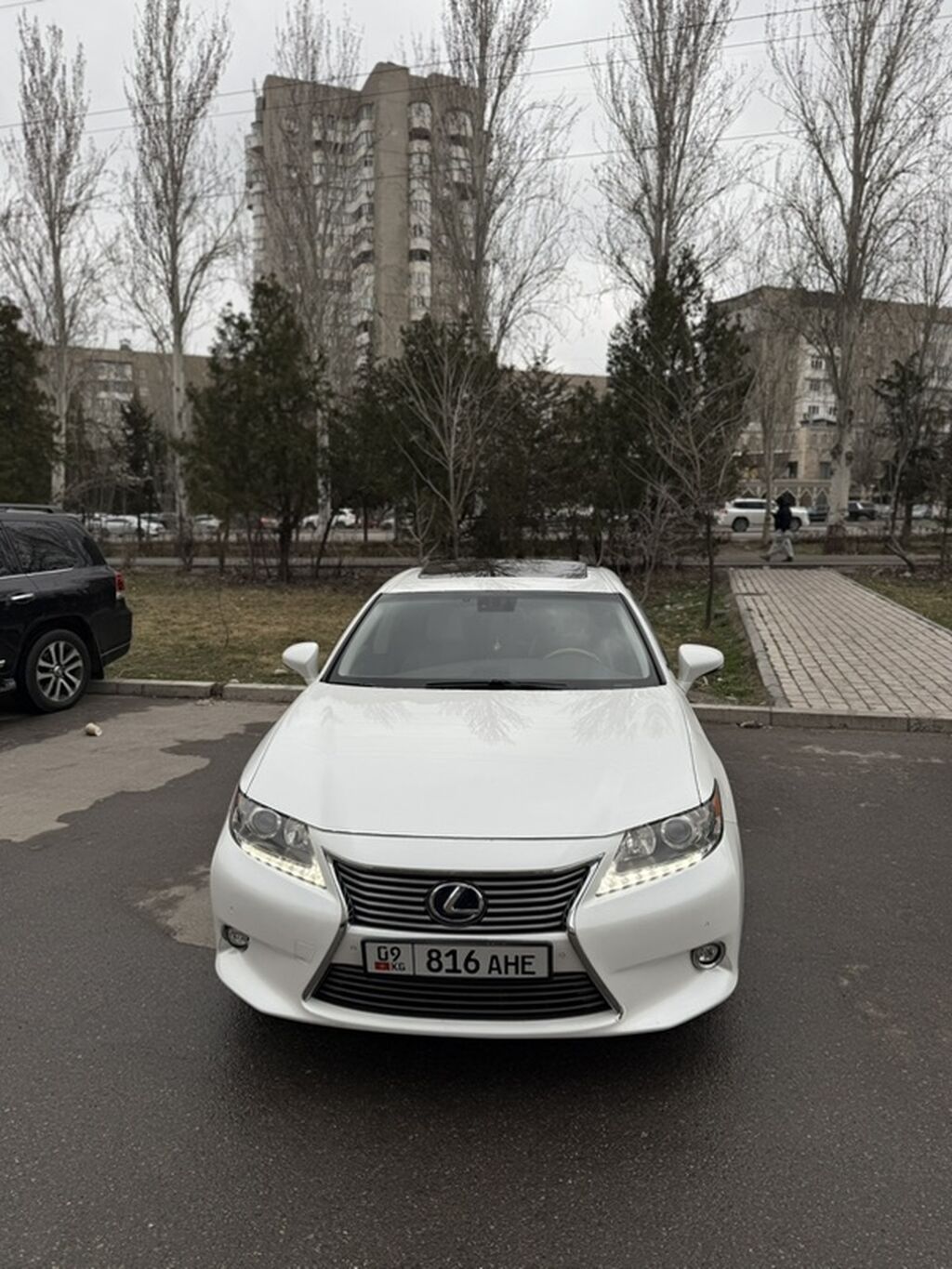 Lexus ES