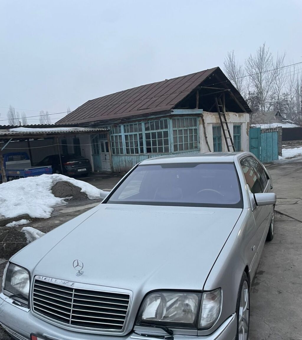 Mercedes-Benz S-Class