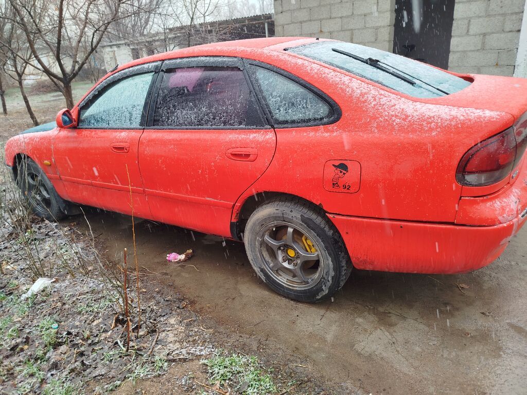 Mazda Cronos