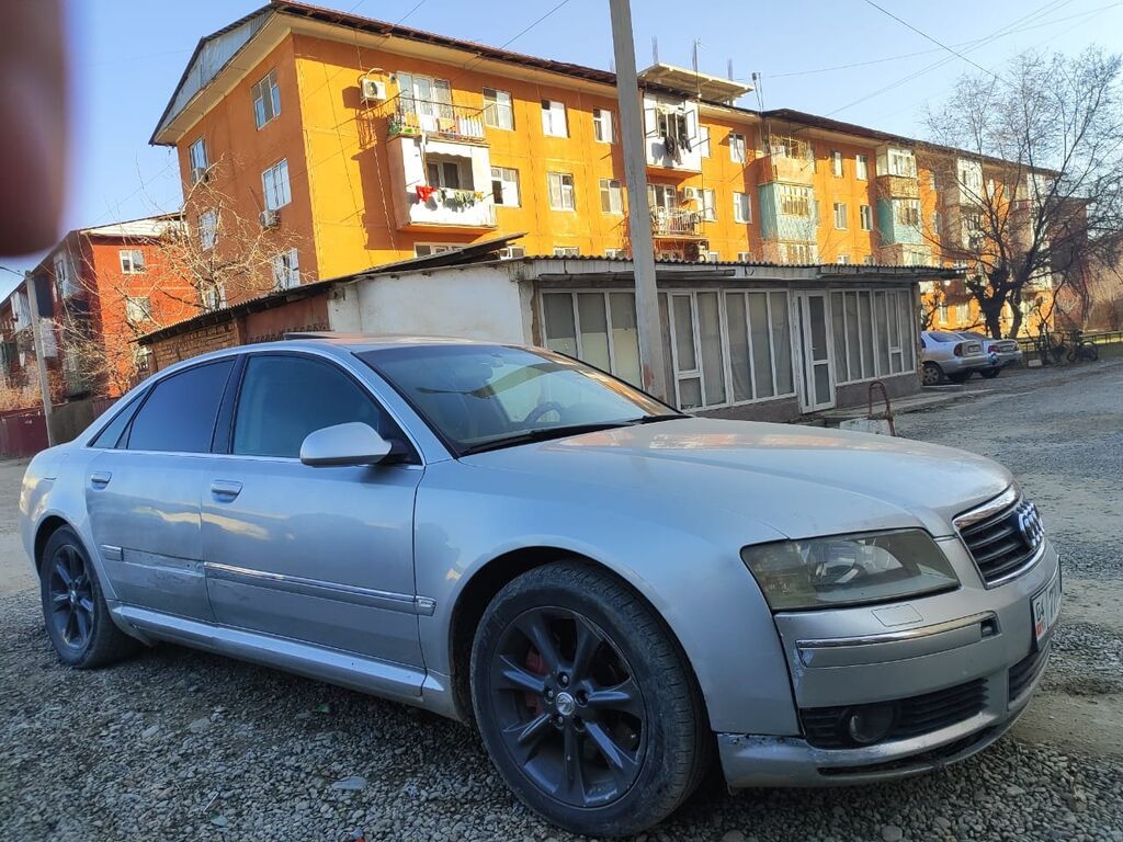 Audi A8