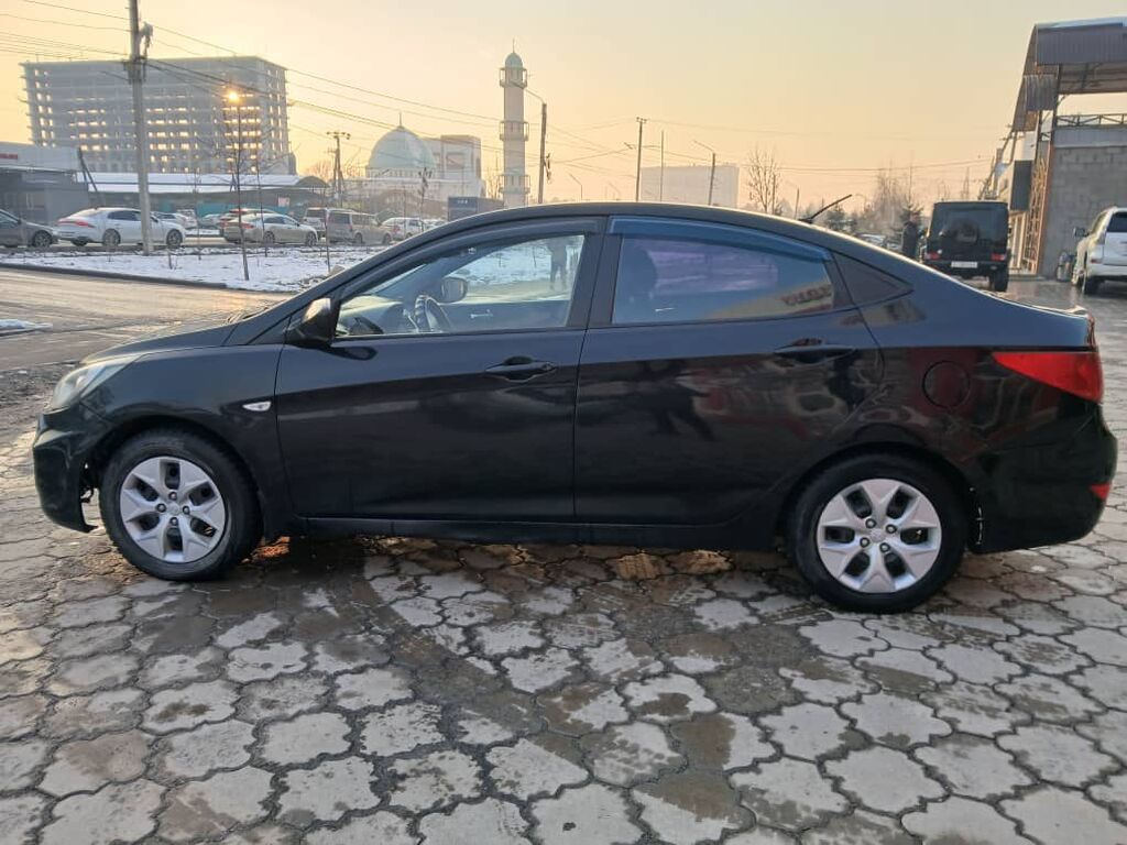 Hyundai Solaris