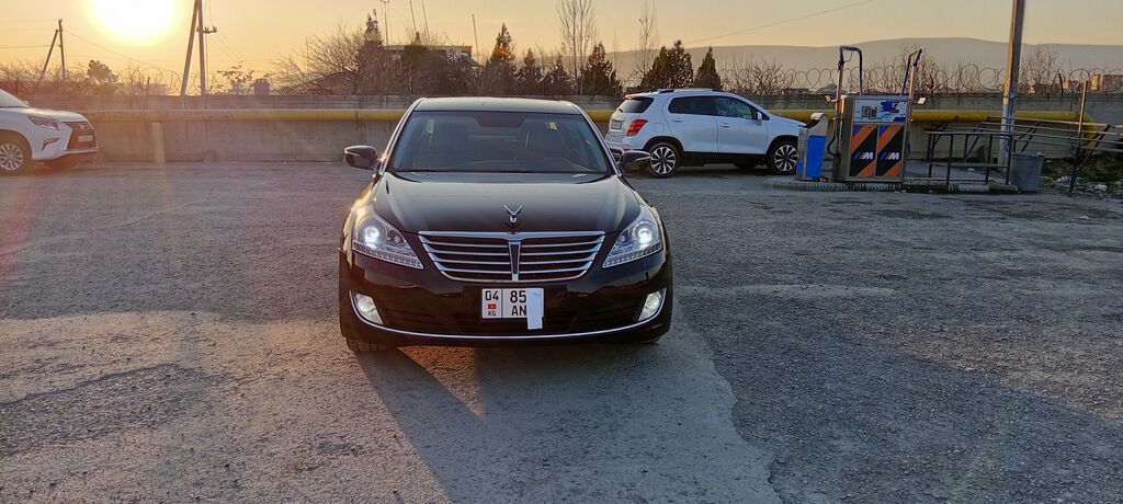 Hyundai Equus