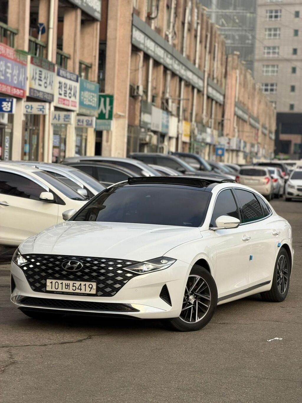 Hyundai Grandeur