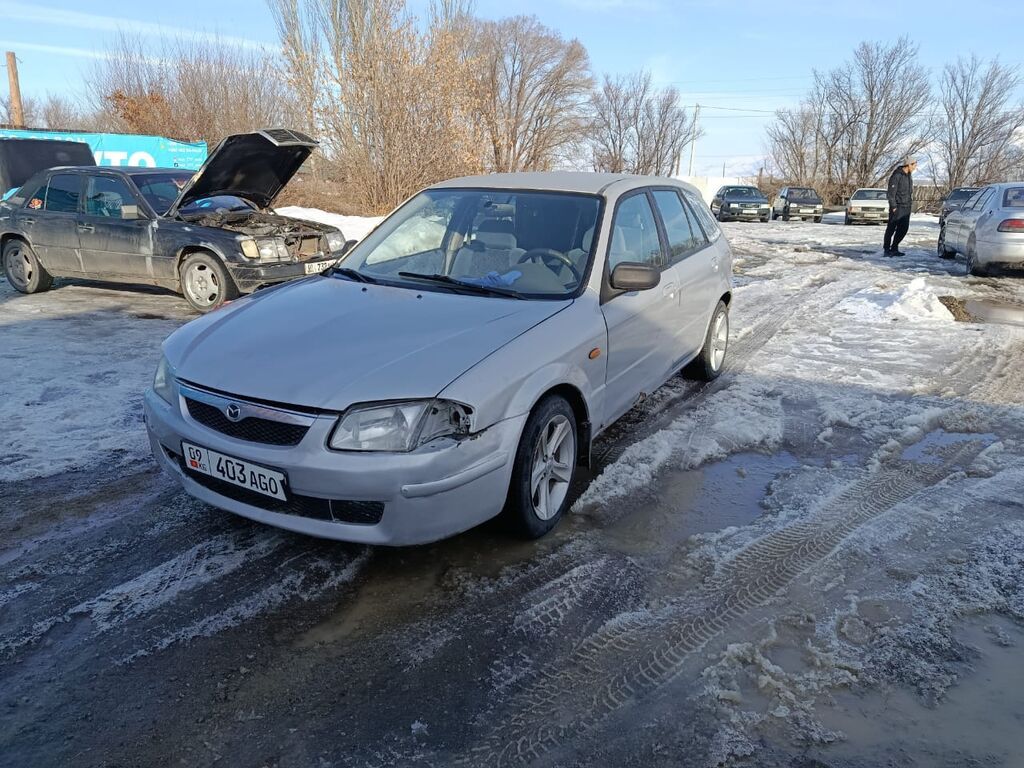 Mazda 323