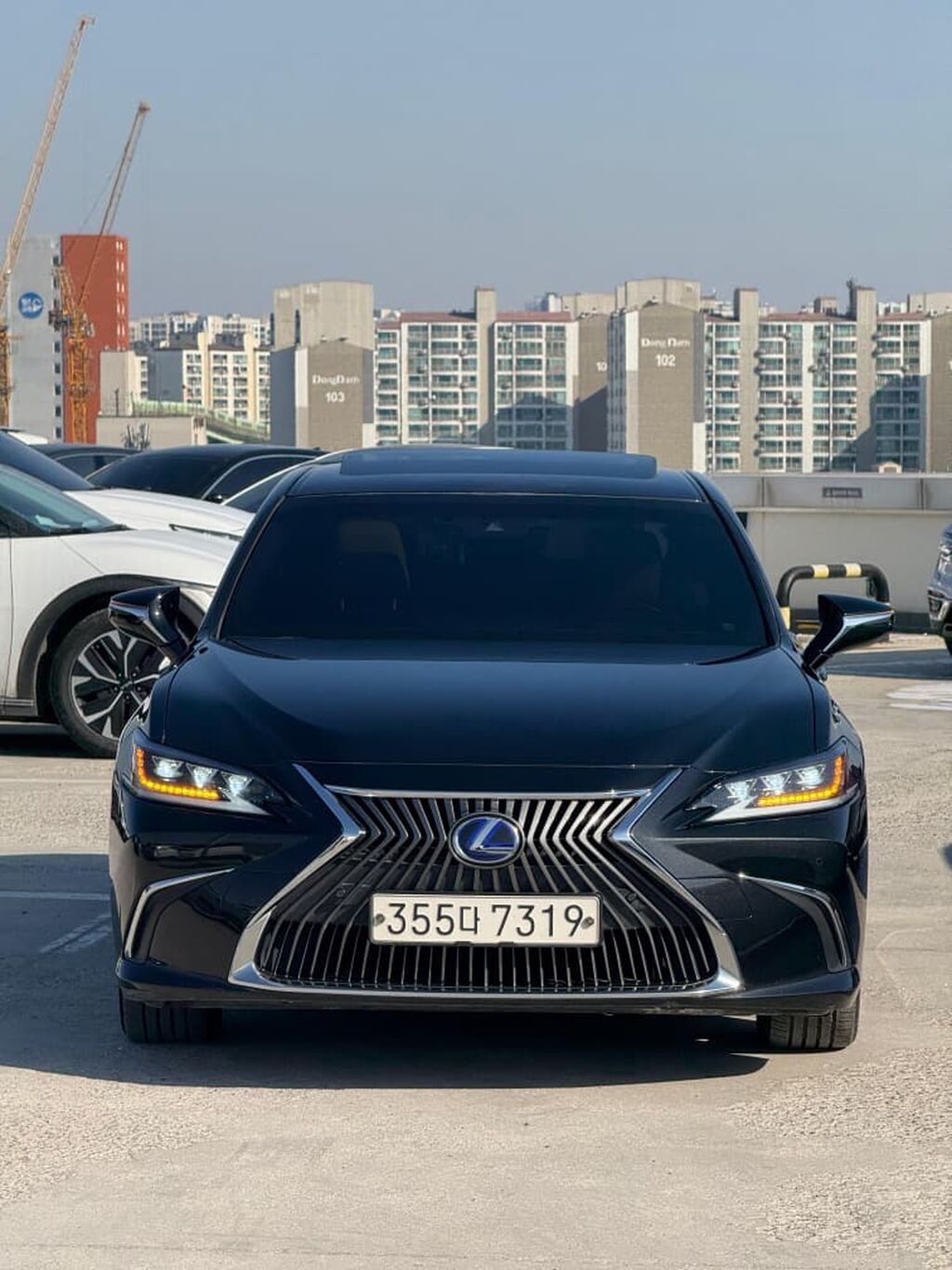 Lexus ES