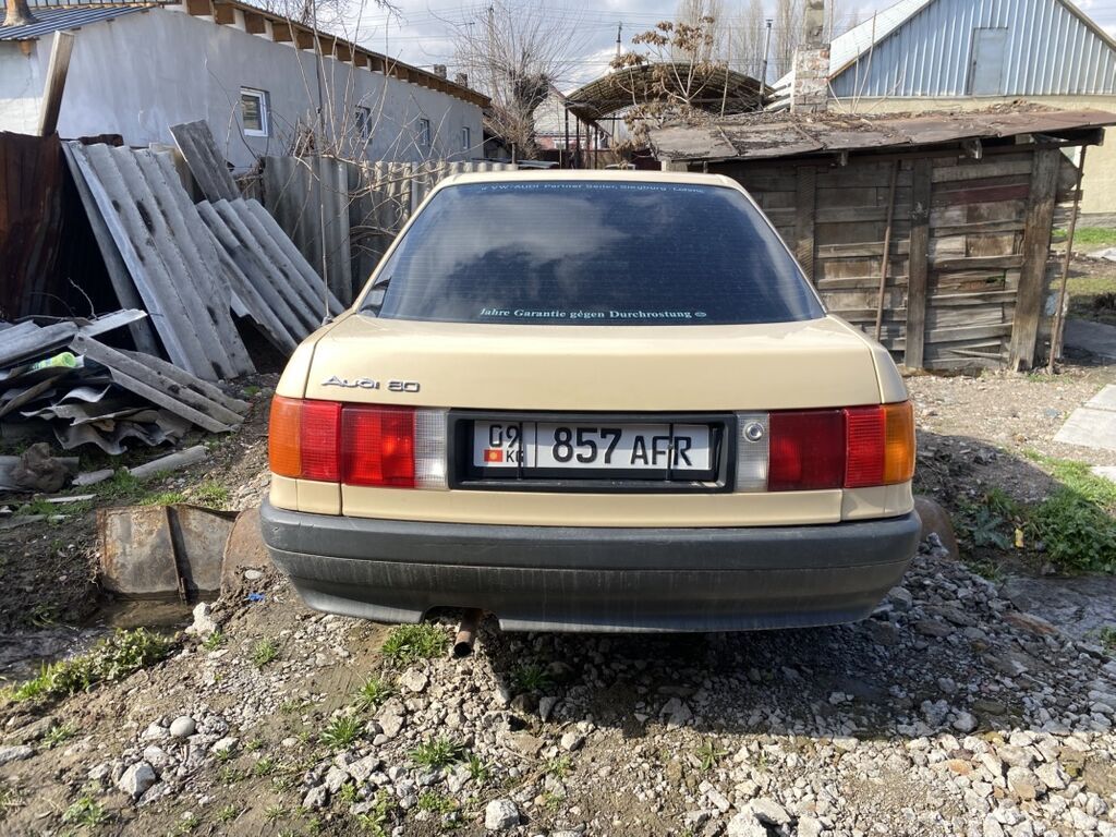 Audi 80