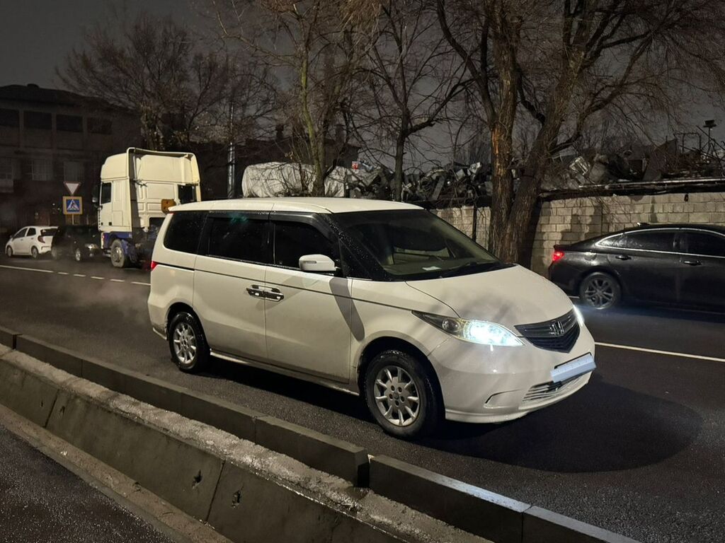 Honda Elysion