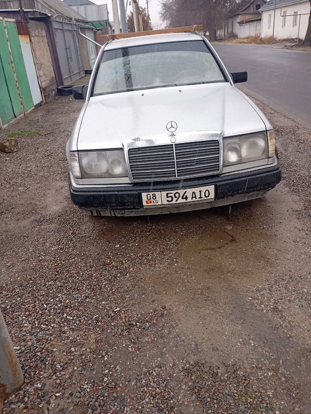 Mercedes-Benz W124