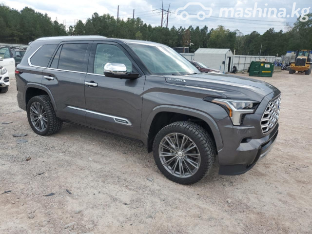 Toyota Sequoia