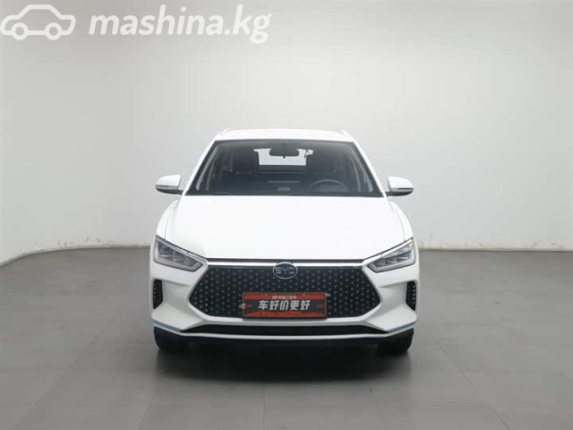 BYD E2
