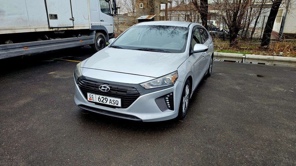 Hyundai Ioniq
